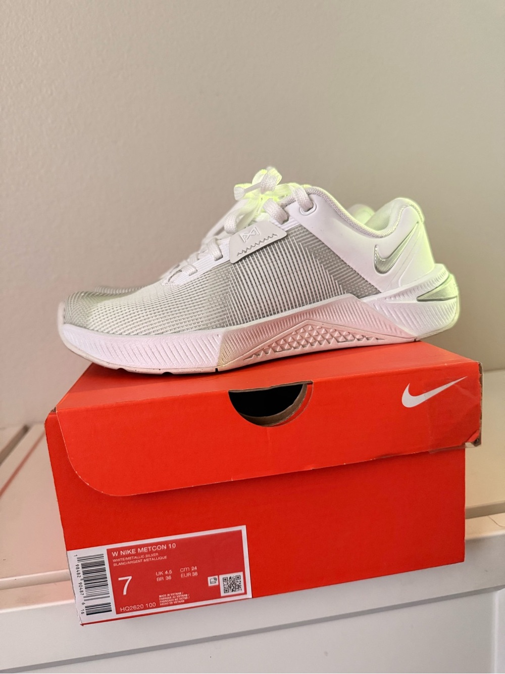 Nike metcon 10 White and Gray Training Sneakers